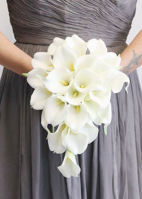 White Real Touch Calla Lily Cascading Bouquet - 8" Tall Wedding Bouquets White, White Calla Lily Bouquet, Calla Lily Bridal Bouquet, Lily Bridal Bouquet, Calla Lily Bouquet Wedding, Calla Lily Bridal, Calla Lily Wedding, Cascading Bouquet, Calla Lily Bouquet