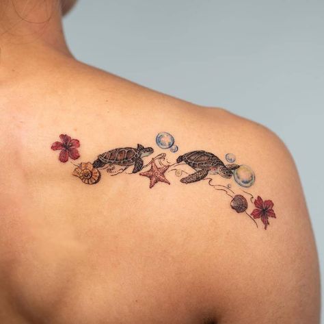 22 Snappy Sea Turtle Tattoos Guaranteed To Make A Splash 16 Two Turtle Tattoo, Tattoo Ideas Sea, Sea Turtle Tattoos, Squid Tattoo, Beach Tattoos, Running Tattoo, Turtle Tattoos, Sea Turtle Tattoo, Upper Back Tattoos