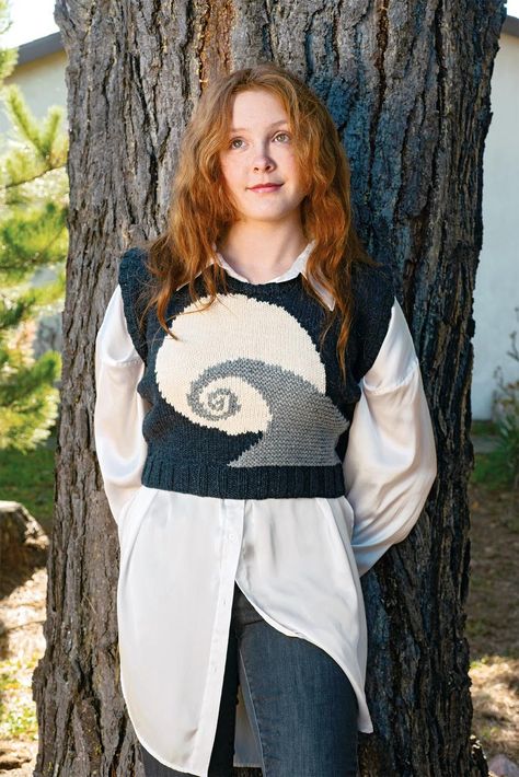 Nightmare Before Christmas Knitting, Sweater Vest Pattern, Intarsia Knitting, New Nightmare, The Spiral, Knitting Books, Vest Pattern, Christmas Knitting, Fiber Arts