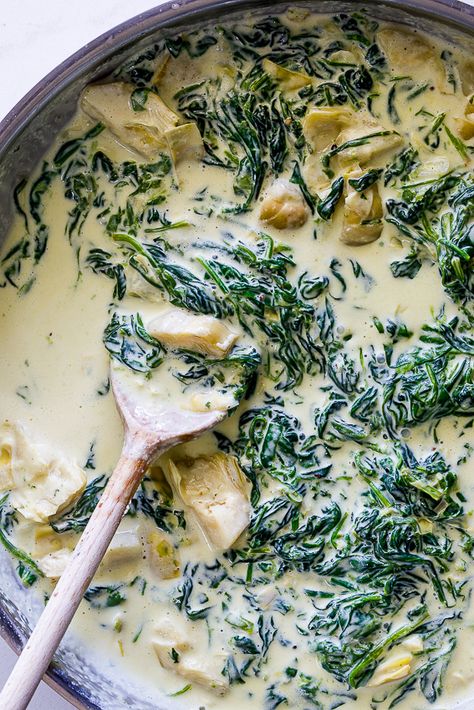 Creamy spinach artichoke sauce. #spinach #artichoke Best Artichoke Recipe, Spinach Artichoke Recipes, Buffalo Chicken Dips, Artichoke Sauce, Spinach Artichoke Pasta, Broccoli Pasta Recipe, Creamy Pasta Sauce, Artichoke Pasta, Artichoke Recipes