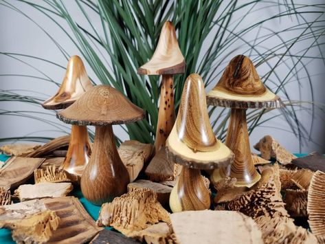 Wood Mushrooms, Wooden Mushrooms, Mushroom Sculpture, Ornamental Wood, Wood Trees, Yew Wood, Wood Turning Lathe, Turning Projects, Lathe Projects