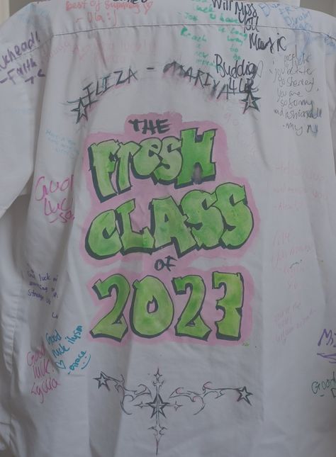 Freshprinceofbelairleaversshirtdesign/leavers 2023/ fashion/trendy Leavers Day Outfits, Boys Leavers Shirts, Leavers Shirt Inspiration, Leavers Shirt Ideas Uk, Last Day Of School Shirt Ideas, Yr 11 Leavers Shirt Ideas, Y11 Leavers Shirts Ideas, Leavers 2024 Shirt Ideas, Leaver Shirt Designs