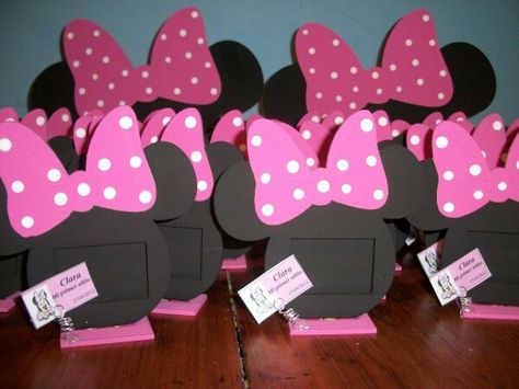 Cumpleaños Minnie Mouse | Souvenirs Minnie Mouse | Porta Retrato Minnie Mouse Minnie Mouse Birthday Theme, Minnie Mouse Birthday Party Decorations, Fiesta Mickey Mouse, Minnie Mouse Birthday Decorations, Minnie Mouse Baby Shower, Minnie Rose, Minnie Party, Baby Minnie, Minnie Mouse Birthday Party