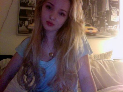 dove Cameron Tumblr Girly Aesthetic 2013, Liz Gilles, كريستيانو رونالدو, Long Blonde, Foto Ideas Instagram, Dove Cameron, Iconic Women, I Love Girls, Blonde Girl