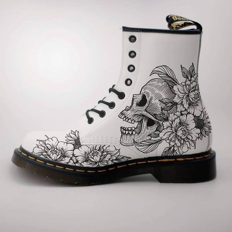 Diy Dr Martens, Drawing On Doc Martens, Hand Painted Doc Martens, Custom Dr Martens, Painted Combat Boots, Wedding Dr Martens, Doc Martens Shoes, White Doc Martens, Wedding Dr