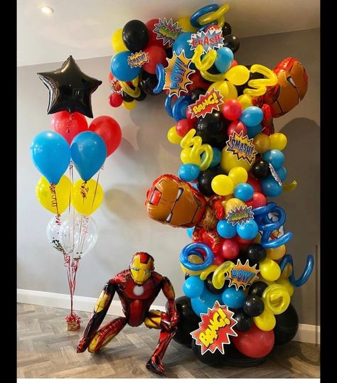 Super Hero Balloon Decor, Marvel Balloons, Ironman Invitation, Avengers Birthday Decorations, Hulk Birthday Cakes, Superhero Balloons, Avengers Birthday Party Decorations, Spiderman Birthday Party Decorations, Iron Man Birthday