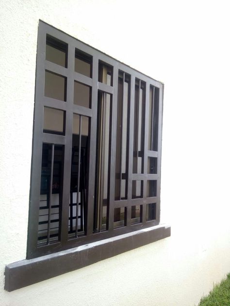 Iron Window Grill, Modern Window Design, Modern Window Grill, Arsitektur Art Deco, Home Window Grill Design, Window Grill Design Modern, House Window Design, Grill Gate Design, Steel Door Design