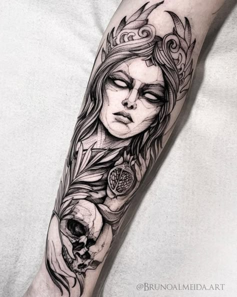 Athena Tattoos, Greek Goddess Tattoo, Artemis Tattoo, Tattoo Ideas For Females, Athena Tattoo, Female Warrior Tattoo, Clever Tattoos, Witch Tattoo, Tattoo Inspiration Men