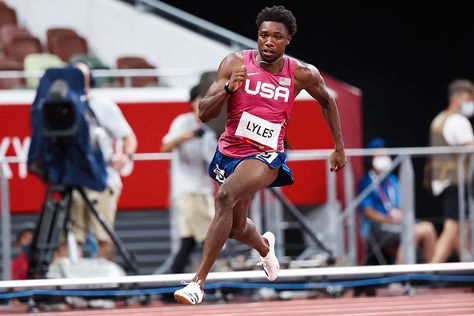 Noah Lyles Running, Track Athletes, Noah Lyles, Athletics Track, Star Track, Track Field, Olympic Champion, Rare Breed, Meet The Team