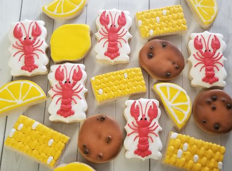 Boiled Cookies, Crawfish Party, Seafood Boil Party, Crawfish Boil Party, Cookies Royal Icing, Cookie Pictures, Cakes And Cookies, Crab Boil, Lobster Bisque