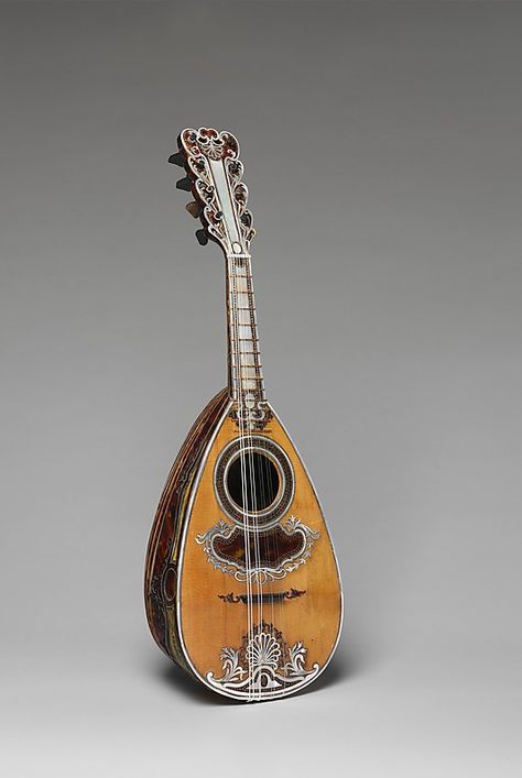 Mandolin  Antonius Vinaccia  (Italian, Naples active 1754–1781 Naples)  Date: 1781 Learning Mandolin, How To Play The Mandolin, Mandolin Music, Mandolin Instrument, Captain Corellis Mandolin, Folk Instruments, Stringed Instruments, Gold Alloys, Guitar Hero