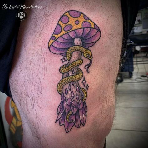 Mushroom Snake, Tattoo Toronto, Mushroom Tattoo, Yellow Mushroom, Mushroom Paint, Mushroom Pictures, Mushroom Tattoos, Mushroom Design, Snake Design