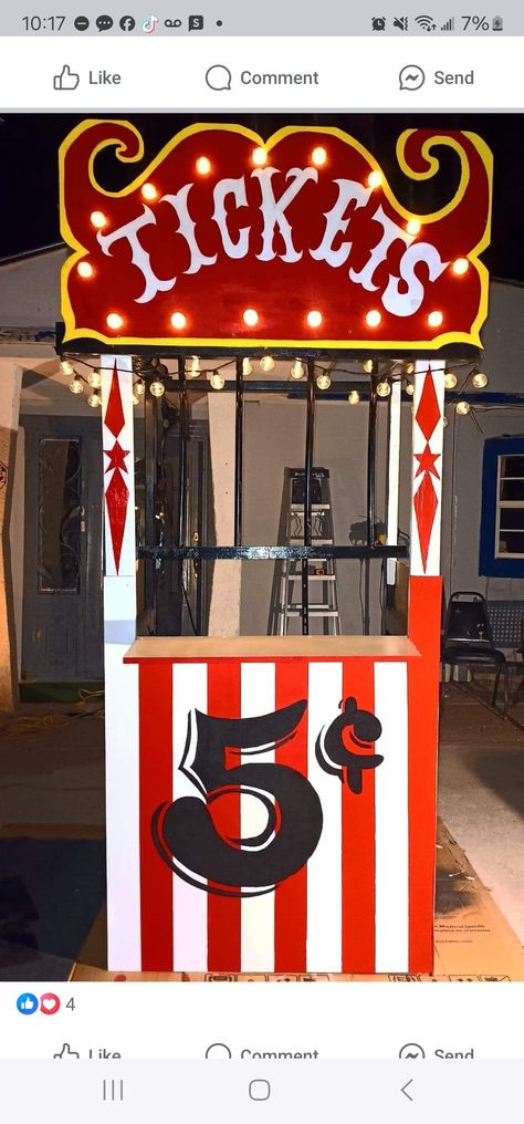 Fair Party Theme, Scary Circus Theme Party, Halloween Circus Theme, Adult Circus Party, Halloween Carnival Theme, Scary Carnival, Scary Circus, Halloween Party Scary, Circus Tickets