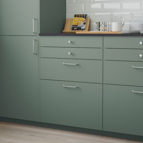 Matt Grey-Green Kitchen - METOD Kitchen System - IKEA Homey Kitchen, Plastic Foil, Sustainable Kitchen, Wood Scraps, Plastic Edging, Kitchen Installation, Green Cabinets, Kitchen Cabinet Doors, Ikea Family