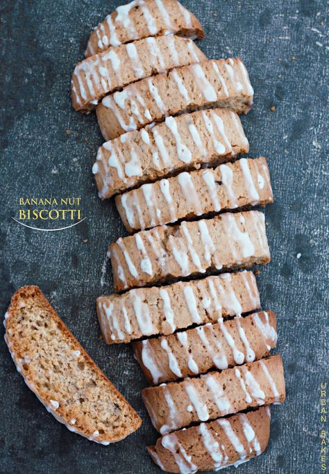 Biscotti Recipes, Passion For Baking, Biscotti Cookies, Biscotti Recipe, Italian Cookies, Cookie Tray, Banana Nut, Coffee Culture, Banana Flavored