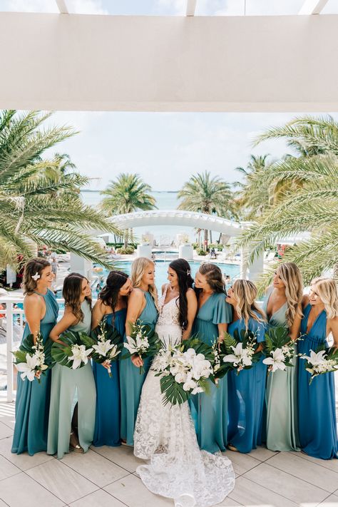 Show Me Your Mumu Bridesmaid, Mumu Bridesmaid Dresses, Mumu Wedding, Beach Wedding Bridesmaids, Florida Keys Wedding, Dream Beach Wedding, Beach Wedding Colors, Mother Wedding, Boda Mexicana