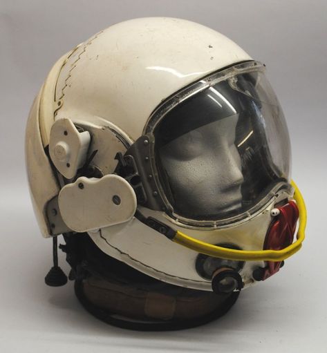 Flight Helmet, Space Vehicle, Test Pilot, Helmet Armor, Aircraft Parts, Space Suit, Helmet Design, Leaving Facebook, High Altitude