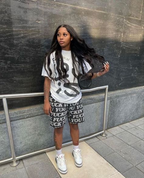 Tomboy Swag, Rich Rich, Fly Outfit, Stylish Summer Outfits, Fashion Influencer, Tomboy Style Outfits, Shorts Outfit, Cute Swag Outfits, Swaggy Outfits