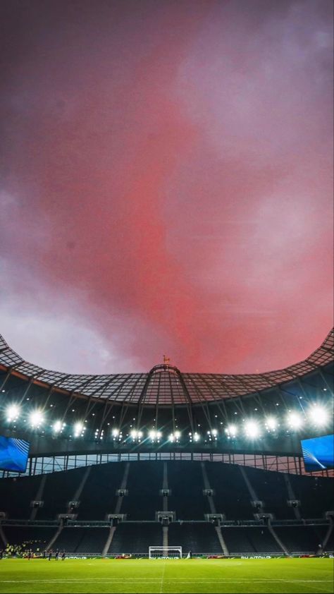 Tottenham Hotspur Wallpaper, Tottenham Hotspur Stadium, Stadium Wallpaper, Game Photography, Soccer Game, Soccer Games, Coldplay, Tottenham Hotspur, Green Wallpaper