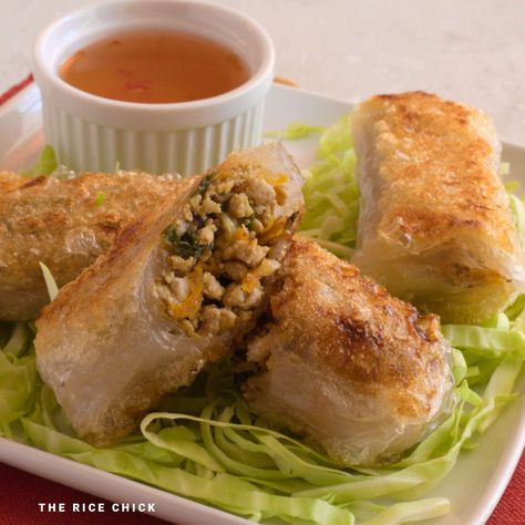 Crispy Rice Paper Rolls Spring Rolls Recipe Rice Paper, Rice Paper Rolls Fillings, Crab Spring Rolls, Crispy Rice Paper Rolls, Chicken Rice Paper Rolls, Rice Paper Rolls Recipes, Rice Paper Spring Rolls, Crispy Rice Paper, Vietnamese Rice Paper Rolls