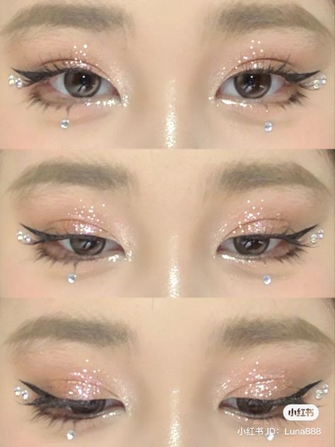 Makeup With Gems Rhinestones, Rising Pisces, Jewel Makeup, Gem Makeup, Makeup Douyin, Concert Makeup, Crystal Makeup, Rhinestone Makeup, Chinese Makeup