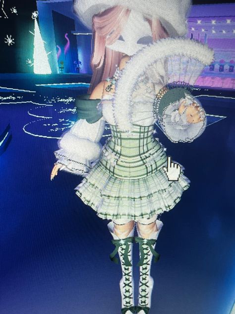 Sage Green Royale High Outfit, Green Royale High Outfits, Water Fairy Outfit Royal High, Royale High Green Glamour, Royal High Light Fairy Outfit, Rh Nature Fairy Outfit, Dripping In Diamonds Royale High, Royale High Nature Fairy Outfit, Kid Core Outfits