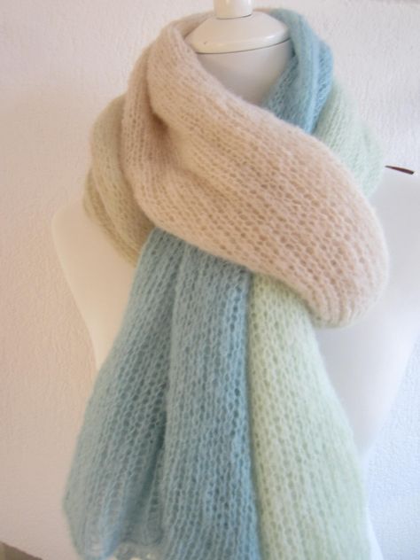 Scarf "NOA" 4-coloured Cuddly scarf, soft and scratch-free, loosely knitted from pure natural fiber. Material: 77% alpaca, 23% silk Colors: Sea green, wool white, mist forest and pistachio Dimensions: approx. 45 x 200 cm If you want other colors, just enter the 4 colors you want in the comment field. Of course, you only pay shipping once, no matter how many items you order! Alpaca wool is the wool of the gods, it is up to 5 times warmer than sheep's wool, it also regulates temperature and has go Mist Forest, Circular Knitting, Green Wool, Alpaca Wool, Sea Green, Sheep Wool, Knitting Projects, Scarf Wrap, Alpaca