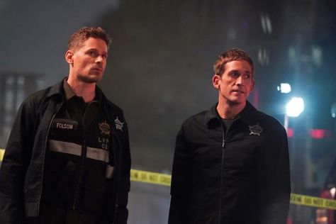 CSI: Vegas - Episode 2.17 - The Promise Check more at https://top10movies.ml/csi-vegas-episode-2-17-the-promise/ Greg Sanders, Eric Szmanda, Csi Vegas, Goosebumps 2, Csi Las Vegas, Famous In Love, Promotional Photos, Fantasy Island, American Princess