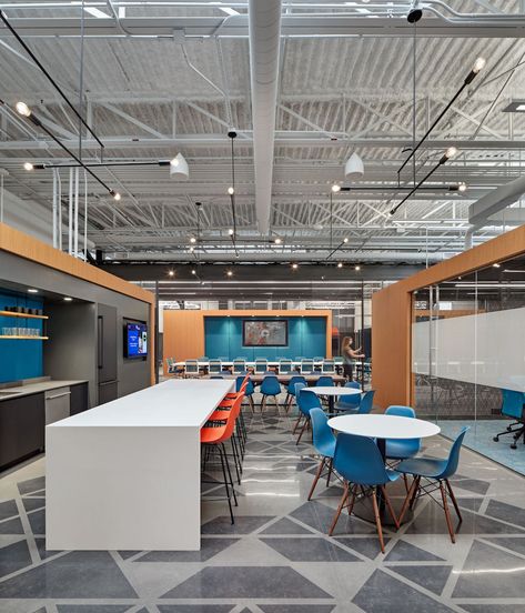 Amenta Emma Architects Transforms Space From Bus Station To Office Floor Chandelier, Exposed Trusses, Work Cafe, Meeting Space, Recessed Downlight, Cement Floor, Collaboration Space, Office Snapshots, Retail Design Blog