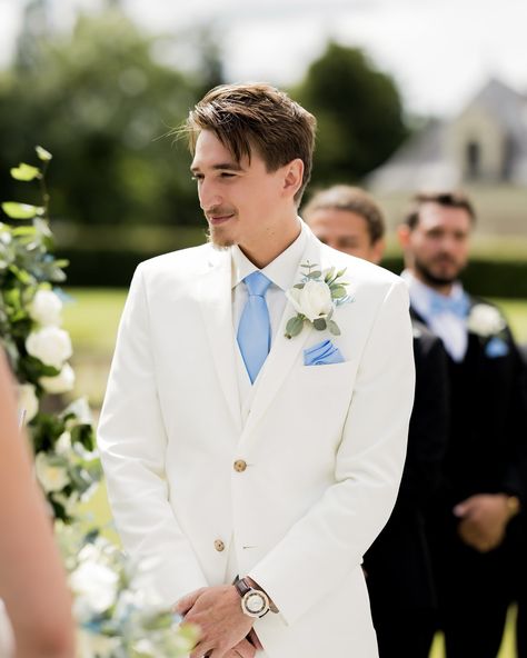 Why not match the bride with an all white tuxedo for a unique look? Our Savvi Groom Dillion is in a special order suit with blue accents. Great combo for a summer wedding. Venue: @Chateaudejalesnesofficial Dress & Tuxedo: @savvi_nc Savvi Bride: @matildaa.best Savvi Groom: @best.dillion Book your tuxedo consultation with us today at: Savvincgowns.com/appointment #groom #groomsuit #weddindday #weddingbest #formalwear #brideandgroom #tuxedo #whitetuxedo #raleigh #nc All White Tuxedo, Groom Suit White, Best Wedding Gowns, White Tuxedo Wedding, Wedding Dresses Bridesmaids, White Tuxedo, Tuxedo Dress, Tuxedo Wedding, Groom Suit