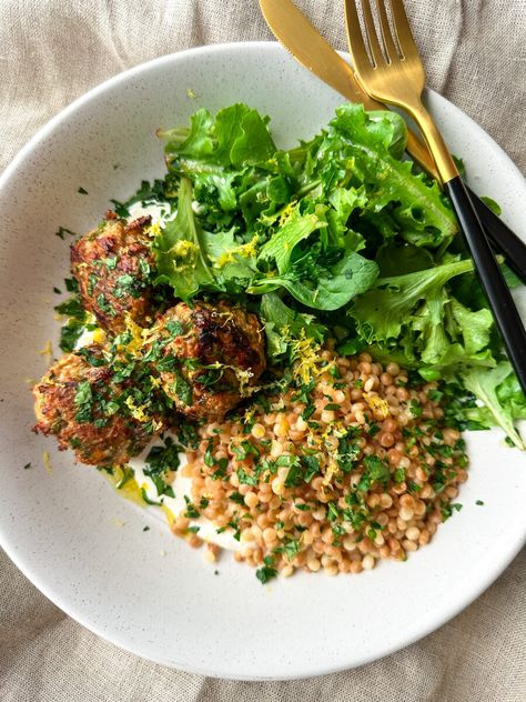 Meatballs with Pearl Couscous Sheet Pan Meatballs, Pearl Couscous Recipes, Pearl Couscous, Best Meatballs, Mind Diet, Couscous Recipes, Dark Meat, Yogurt Sauce, Food Experiences