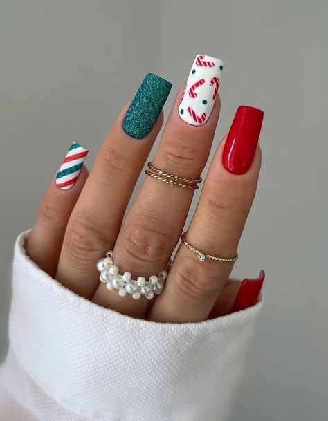 Medium Winter Nails, Winter Nails Ideas, Nail Art Noel, Band Nails, Diva Nails, Simple Gel Nails, Nail Design Ideas, Thanksgiving Nails, Festival Nails