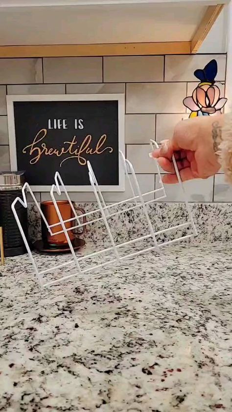 capture_india on Instagram: Let's try this again... Part 1 of Dollar tree dish rack hack #organizinghacks #dollartreehacks #professionalorganizer Dollar Tree Dish Rack Ideas, Dish Rack Diy, Dollar Tree Plates, Plate Organizer, Plate Shelves, Dollar Tree Hacks, Dish Rack, Metal Rack, Universal Language