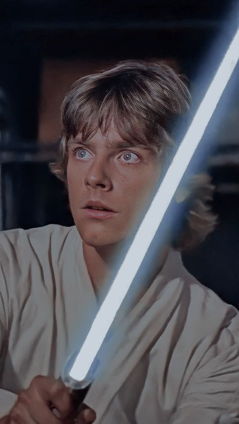 Luke Skywalker With Lightsaber, Luke Skywalker Drawing, Luke Skywalker A New Hope, Luke Skywalker Fanart, Luke Skywalker Wallpaper, Ben Skywalker, Luke Skywalker Aesthetic, The Beauty Of Star Wars, Beauty Of Star Wars