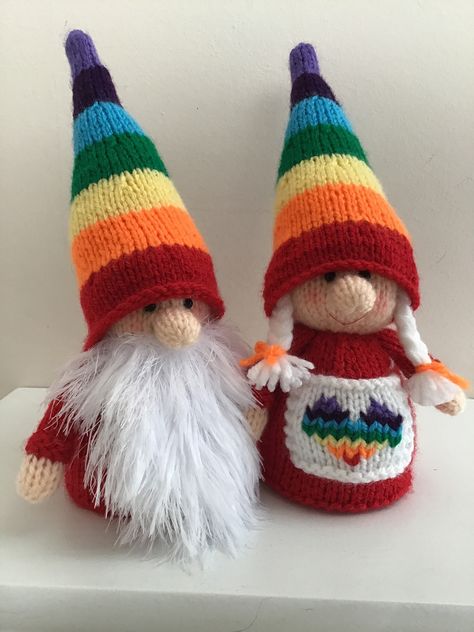 Knitted Gnomes, Pride Gnome, Rainbow Gnome, Tea Cosy Knitting Pattern, Christmas Knitting Patterns Free, Knitted Toys Free Patterns, Knitting Patterns Toys, Christmas Knitting Patterns, Gnome Patterns