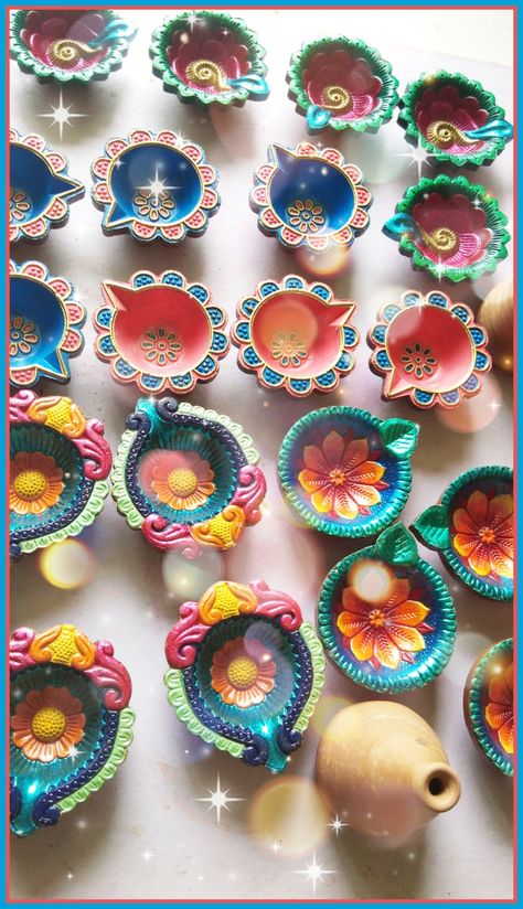 Dia Painting Diwali, Paintings Acrylic Ideas, Diya Paintings Acrylic, Diya Paintings Acrylic Ideas, Diyas Painting, Diya Paintings, Painting Diwali, Akash Kandil, Diwali Hampers