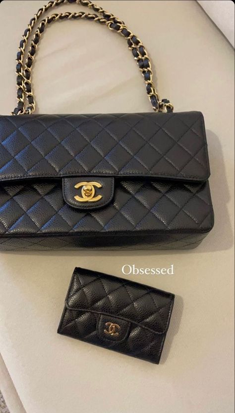 Luxury Bags Collection, Bag Obsession, Fancy Bags, Classic Handbags, Bags Aesthetic, Pretty Bags, Cute Bags, Bags Designer Fashion, Vintage Chanel