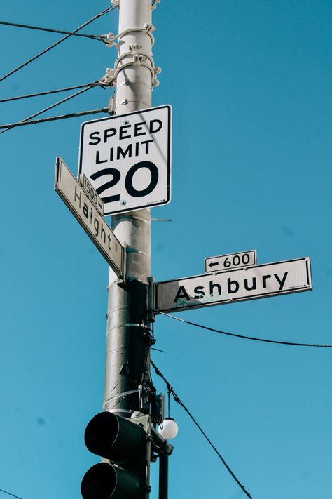 Haight Ashbury San Francisco, San Francisco Aesthetic, Haight Street, San Francisco Streets, Haight Ashbury, English Projects, 2000s Aesthetic, San Fran, Street Signs