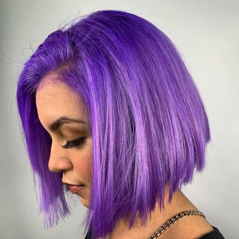 Hair Color Trends 2023 Women Short Hair, Color For Fine Hair, Hair Color For Fine Hair, Purple Hair Color Ideas For Short Hair, Violet Short Hair, Purple Hair Bob, Purple Short Hair, Purple Hair Short, Bright Purple Hair