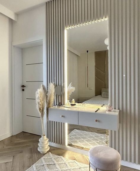 Dressing Table Design Bedrooms, Dressing Room Decor, Design Your Bedroom, Dressing Table Design, Dekorasi Kamar Tidur, Bedroom Decor Design, Room Makeover Bedroom, Dressing Room Design, Room Inspiration Bedroom