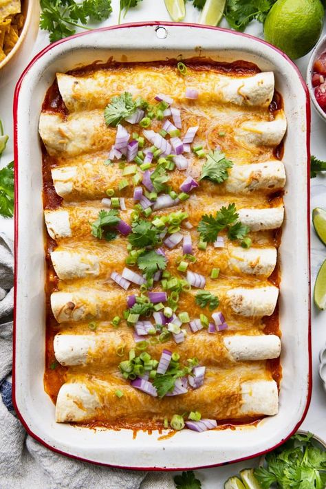 The Easiest Pulled Pork Enchiladas - The Seasoned Mom Shredded Pork Casserole, Dinners With Pulled Pork, Pork Enchilada Casserole, Leftover Carnitas, Shredded Pork Recipes, Pulled Pork Enchiladas, Leftover Pulled Pork, Pork Enchiladas, Pork Casserole