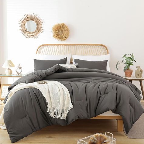 ROSGONIA Charcoal Grey California King Comforter Set,3pcs (1 Boho Gray Cal King Comforter & 2 Pillowcases), California King Comforter Sets Oversized, Soft Lightweight Cozy, Easy to Wash and Clean Gray Comforter, Green Comforter, Grey Comforter, Cozy Sleep, King Size Comforters, Bohemian Bedding, Work Space Decor, Green Bedding, King Comforter Sets