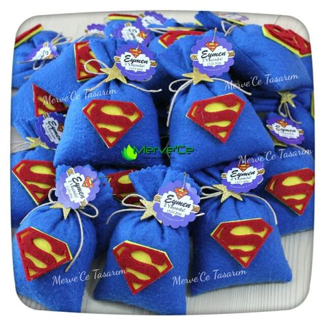 Superman Decorations Ideas, Superman Party Favors, Superman Baby Shower, Supergirl Birthday, Superman Birthday Party, Superhero Party Decorations, Superman Party, Captain America Birthday, Rockstar Birthday Party