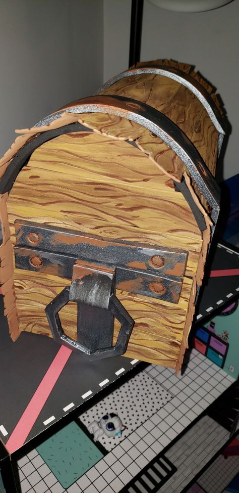 Fortnite Chest, Fortnite Birthday, Valentine Box, Fortnite, Duffle Bag, Valentines, Birthday, 10 Things, Valentine's Day