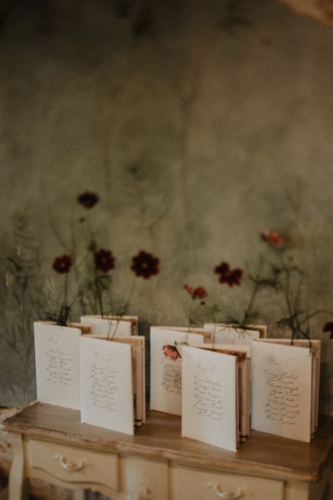 Wedding Welcome Table, Book Themed Wedding, Opening Event, Seating Plan Wedding, Future Wedding Plans, Marquee Wedding, Seating Plan, Botanical Wedding, Wedding Mood Board