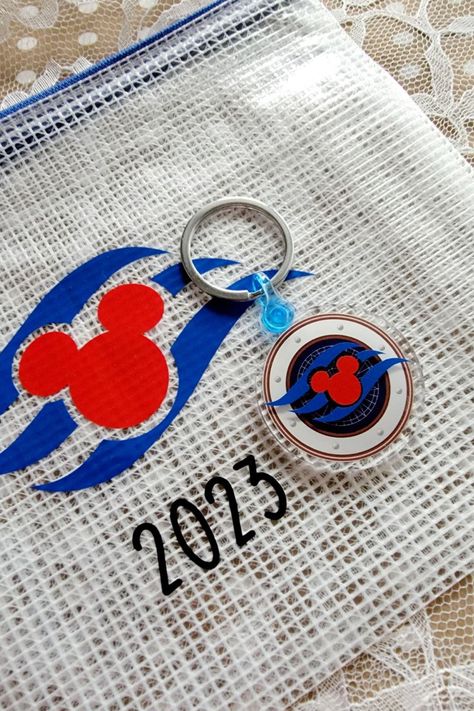 Ready for your next Disney Cruise? Don't forget to bring this Disney Cruise Inspired Stateroom Porthole Acrylic Keychain along for the ride! 🛳️ #DisneyCruiseLine #TravelAccessories #AcrylicKeychain #shopADASH #DisneyVacation #FishExtender #ThatMagicalFeeling #CastawayCay #PersonalizedGifts #EtsySmallBusiness #DisneyEtsy #DisneyWish Disney Cruise Fish Extender Gifts, Astoria New York, Disney Cruise Fish Extender, Disney Cruise Vacation, Disney Cruise Tips, Fish Extender Gifts, Fish Extender, Along For The Ride, Disney Etsy