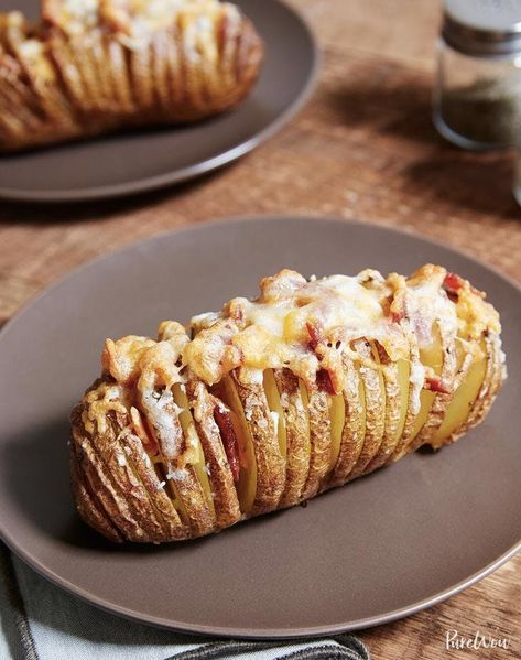 Hasselback Baked Potato, Leftover Baked Potatoes, Stuffed Potato, Hasselback Potatoes, Homemade Gnocchi, Baked Potato Recipes, Potato Sides, Mashed Potato Recipes, The Last 10 Years