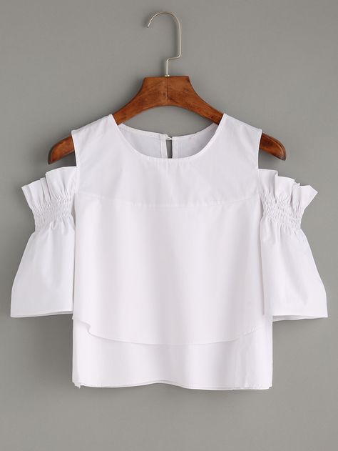 Shop White Ruffled Open Shoulder Blouse online. SheIn offers White Ruffled Open Shoulder Blouse & more to fit your fashionable needs. Áo Blu, Open Shoulder Blouse, Mode Glamour, Frilly Blouse, Minimal Chic, Blouse Online, Beautiful Blouses, White Blouse, Teen Fashion Outfits