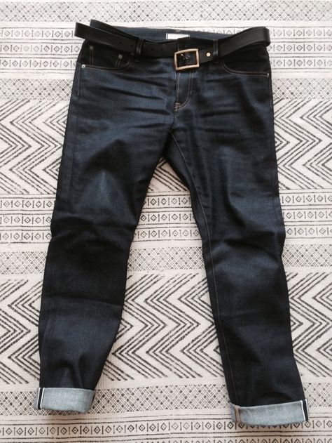 Uniqlo selvedge denim Uniqlo Selvedge Jeans Outfit, Selvedge Denim, Jeans Outfit, Uniqlo, Business Casual, Style Me, Men's Fashion, Denim Jeans, Fashion Outfits