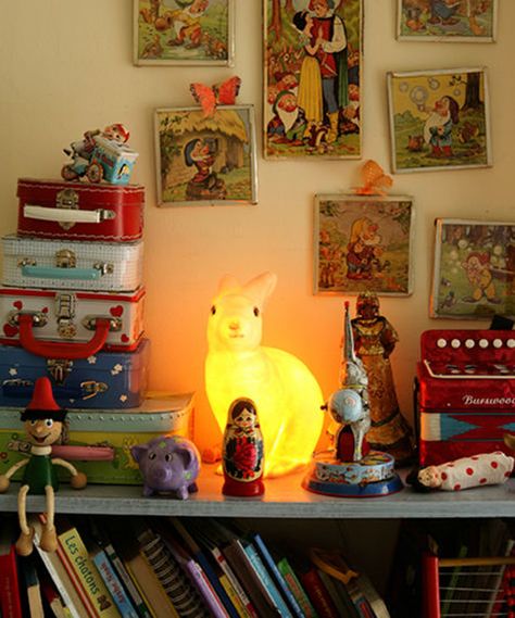 Vintage Kids Room, Rabbit Lamp, Toy Room, Vintage Nursery, Room Inspiration Bedroom, Childrens Bedrooms, Kids' Room, Future Kids, Boy's Room